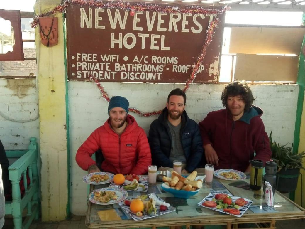 New Everest Hostel 樂蜀 外观 照片