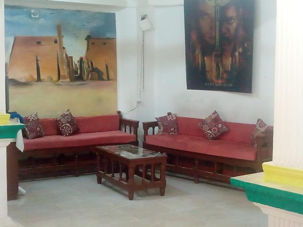 New Everest Hostel 樂蜀 外观 照片